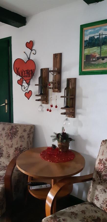 Ilkicev Kucerak Apartman Връдник Екстериор снимка