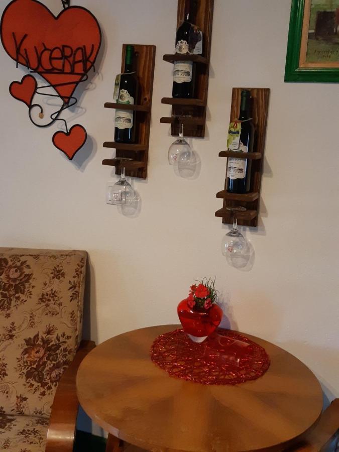 Ilkicev Kucerak Apartman Връдник Екстериор снимка